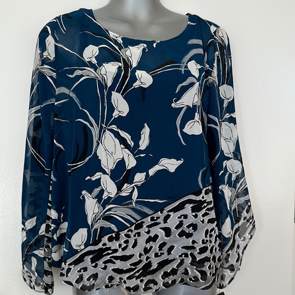 Alfani Blouse - Picture 2 of 5